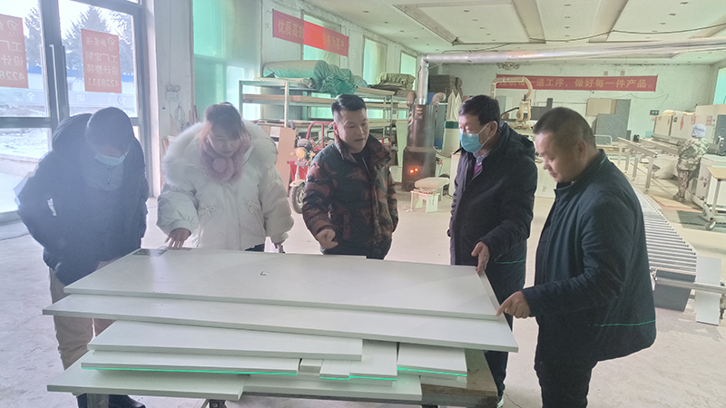 呼伦贝尔市青年创业促进会实地评审阿荣旗创业项目
